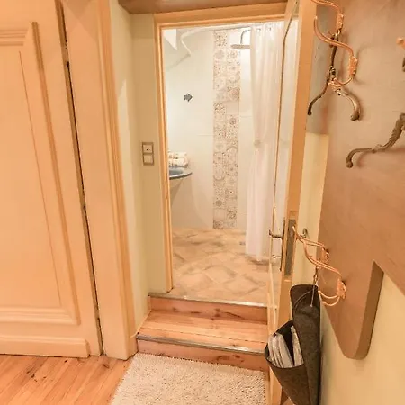 Tomovi - Three Bedrooms Center Plovdiv