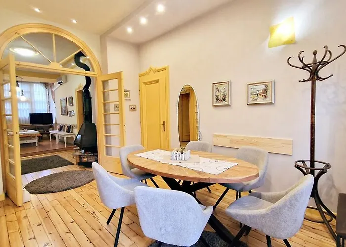 Apartament Tomovi - Three Bedrooms Center Płowdiw