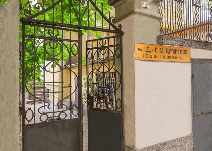 Apartament Tomovi - Three Bedrooms Center Płowdiw