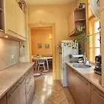 Appartement Tomovi - Three Bedrooms Center *