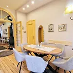 Appartement Tomovi - Three Bedrooms Center Plovdiv