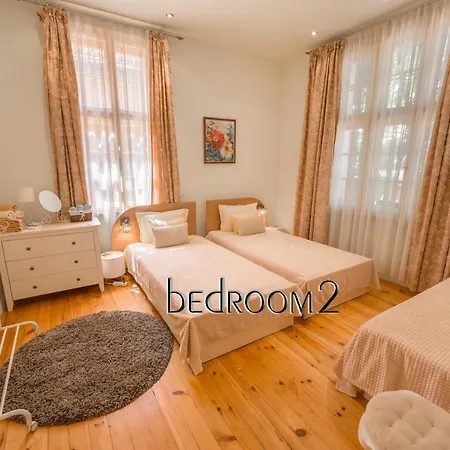 Tomovi - Three Bedrooms Center * Plovdiv