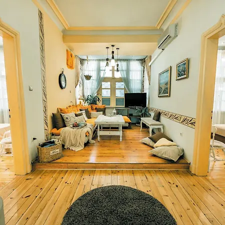 Tomovi - Three Bedrooms Center * Plovdiv