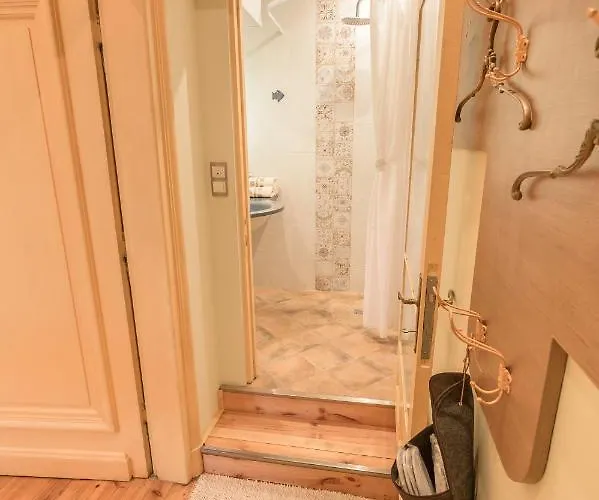 Tomovi - Three Bedrooms Center Plovdiv