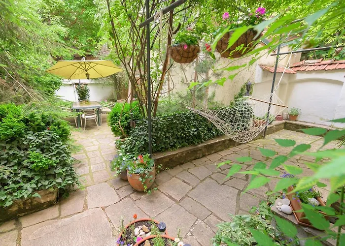 Tomovi - Three Bedrooms Center *