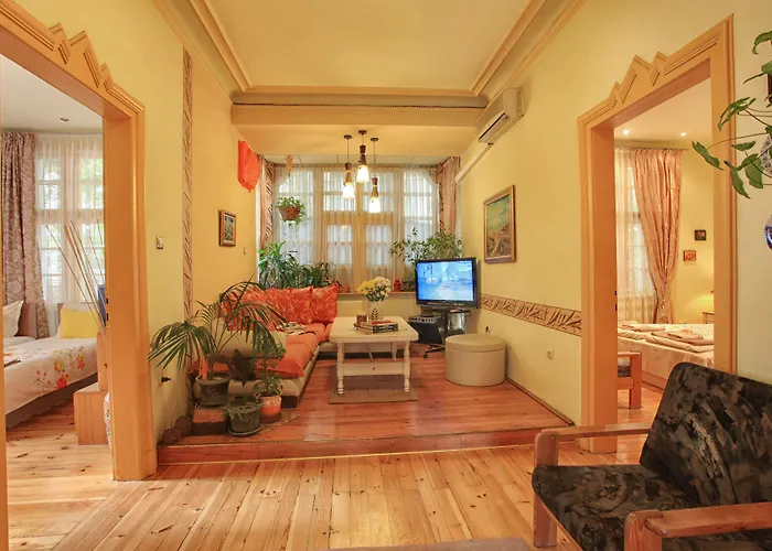 Tomovi - Three Bedrooms Center * Plovdiv