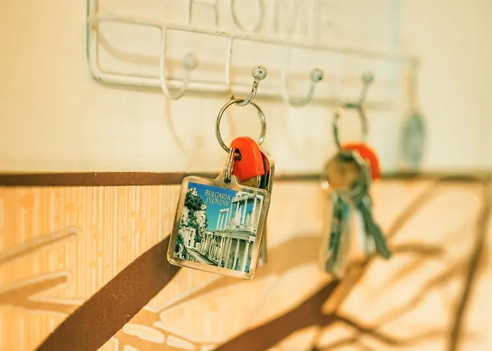 아파트 Tomovi - Three Bedrooms Center 플로브디프