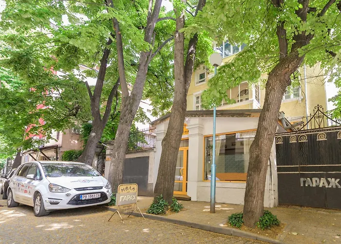 Tomovi - Three Bedrooms Center 아파트